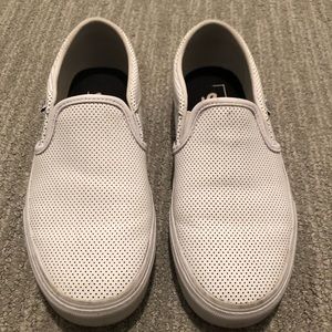 Vans women’s slip on shoes